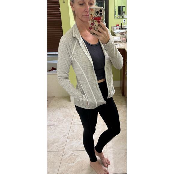 Athleta Powervita Elation Mesh Active zip jacket Medium oatmeal grey white - Picture 6 of 11